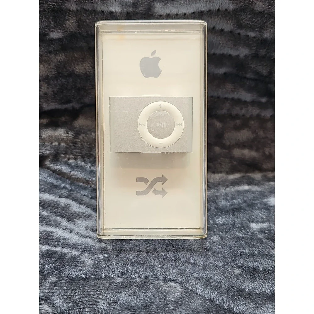Apple iPod Shuffle (2nd Generation) 1GB in silver, model number MB225LL/A